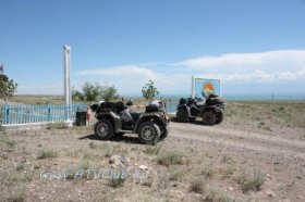������ - ���������. Polaris VS Can-Am. 1600 ��.