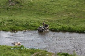 ������ - ���������. Polaris VS Can-Am. 1600 ��.