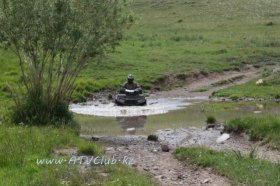 ������ - ���������. Polaris VS Can-Am. 1600 ��.