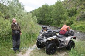 ������ - ���������. Polaris VS Can-Am. 1600 ��.