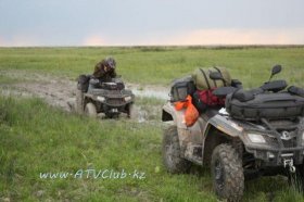 ������ - ���������. Polaris VS Can-Am. 1600 ��.